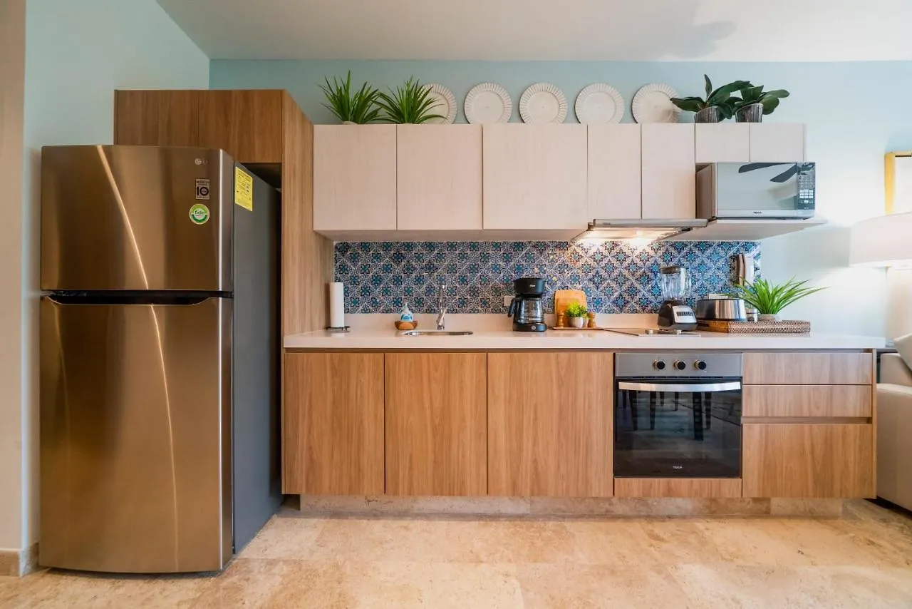 2 Bedroom Condo At Ipana Condos - Pool - Gym - Business Center - Indigo Playa del Carmen 0*,
