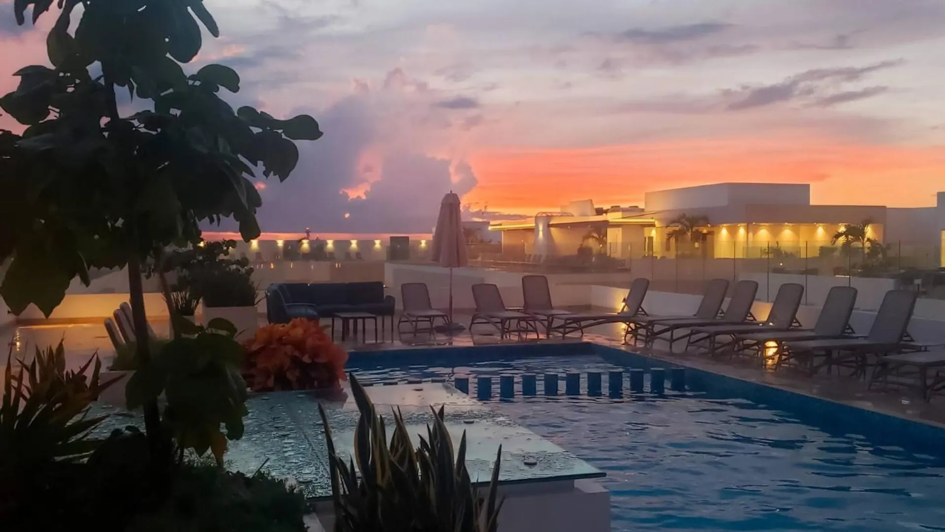 2 Bedroom Condo At Ipana Condos - Pool - Gym - Business Center - Indigo Playa del Carmen 0*,  Mexiko