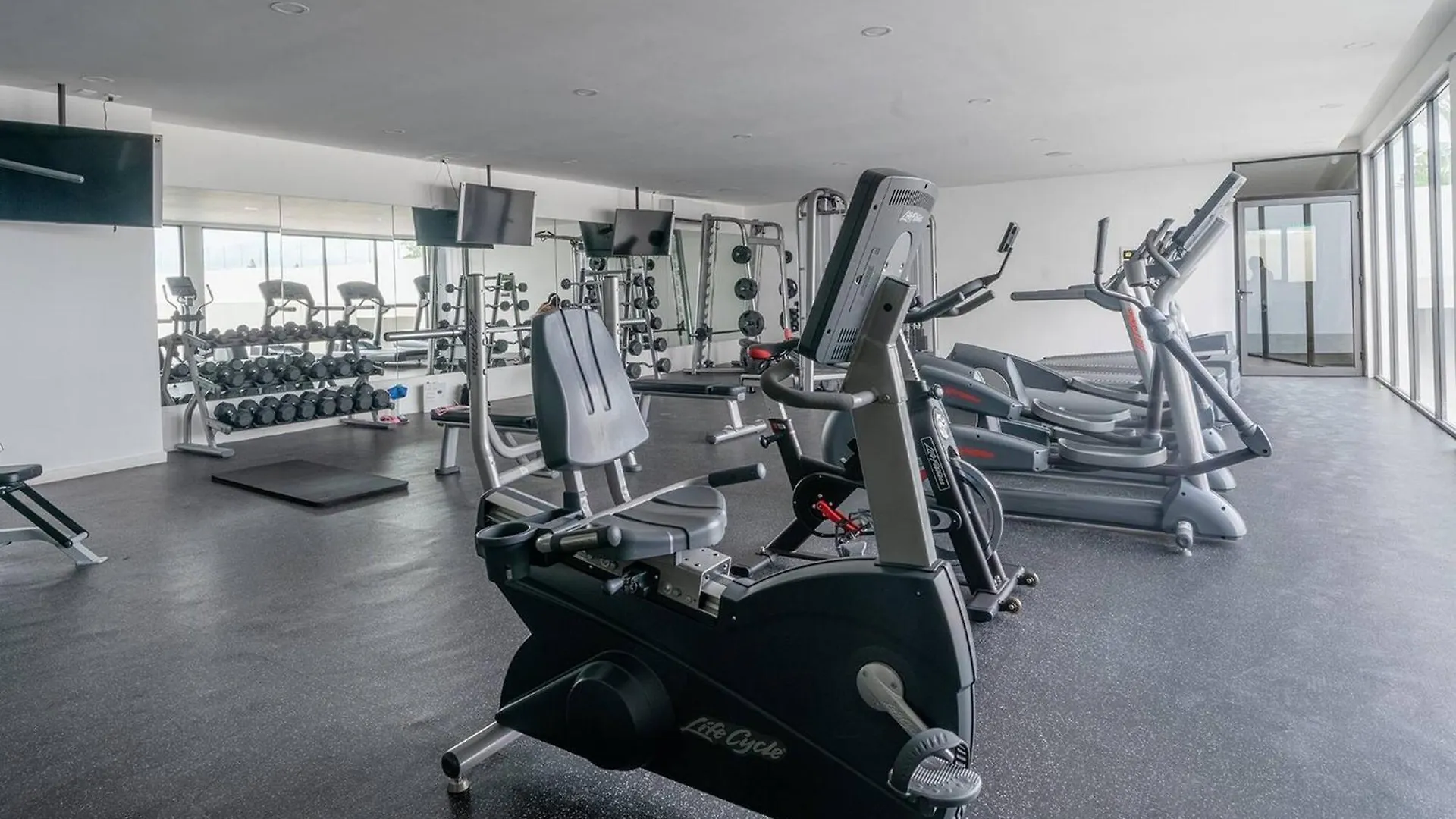 2 Bedroom Condo At Ipana Condos - Pool - Gym - Business Center - Indigo Playa del Carmen 0*,  Mexiko