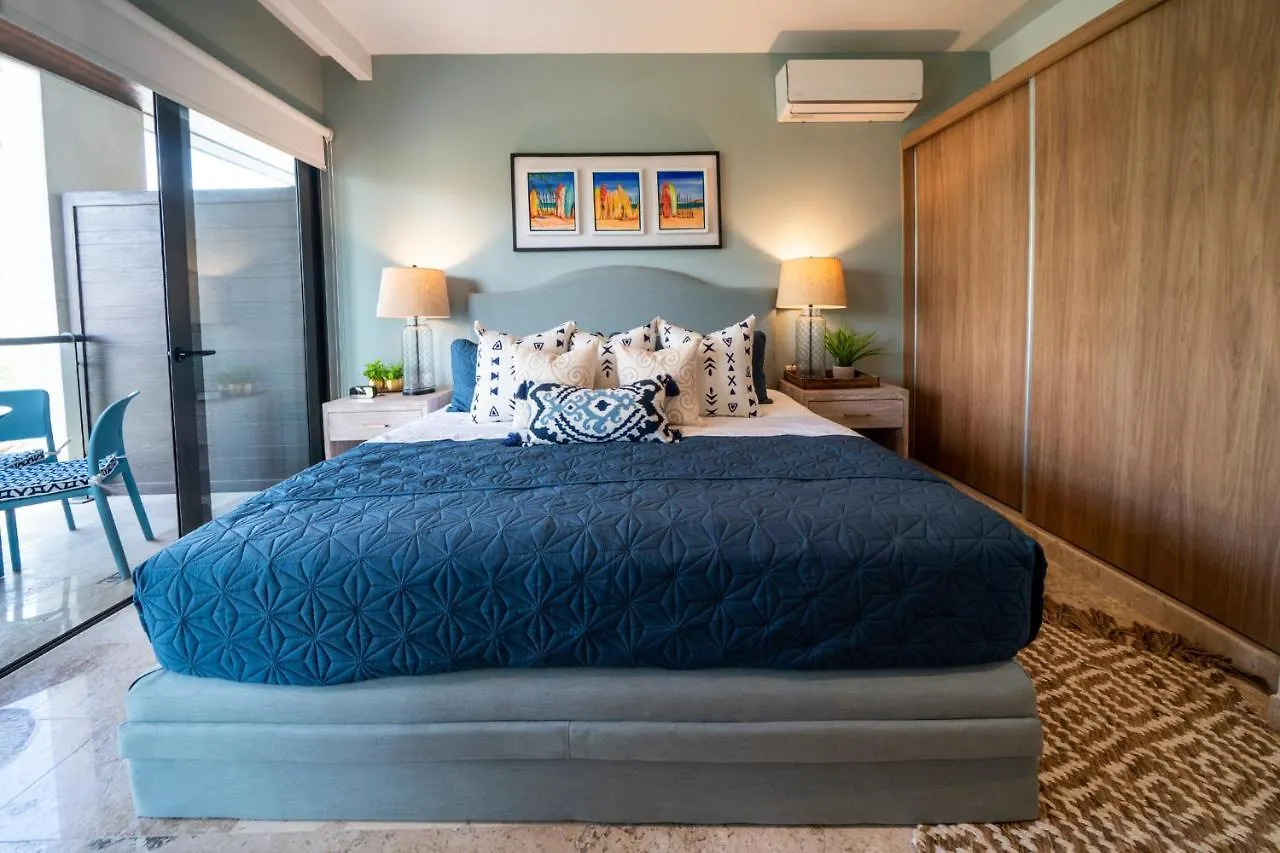 2 Bedroom Condo At Ipana Condos - Pool - Gym - Business Center - Indigo Playa del Carmen Holiday home